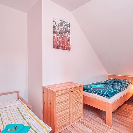 Apartments White - Hill Черни Дул Стая снимка